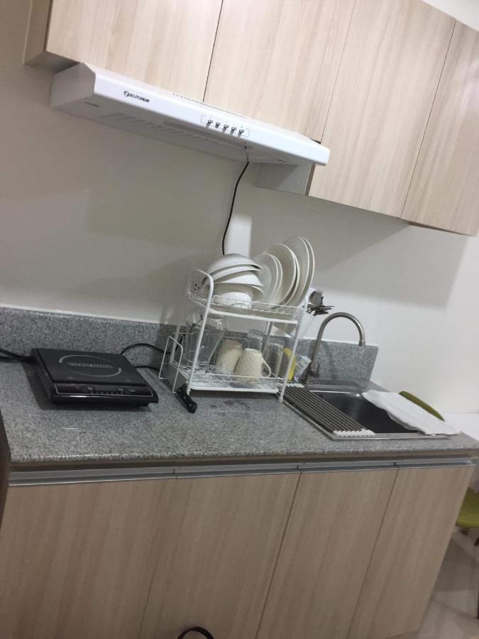 Inspiria Aparthotel Davao City Екстериор снимка