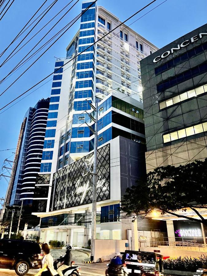 Inspiria Aparthotel Davao City Екстериор снимка