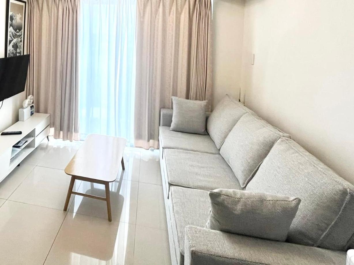 Inspiria Aparthotel Davao City Екстериор снимка